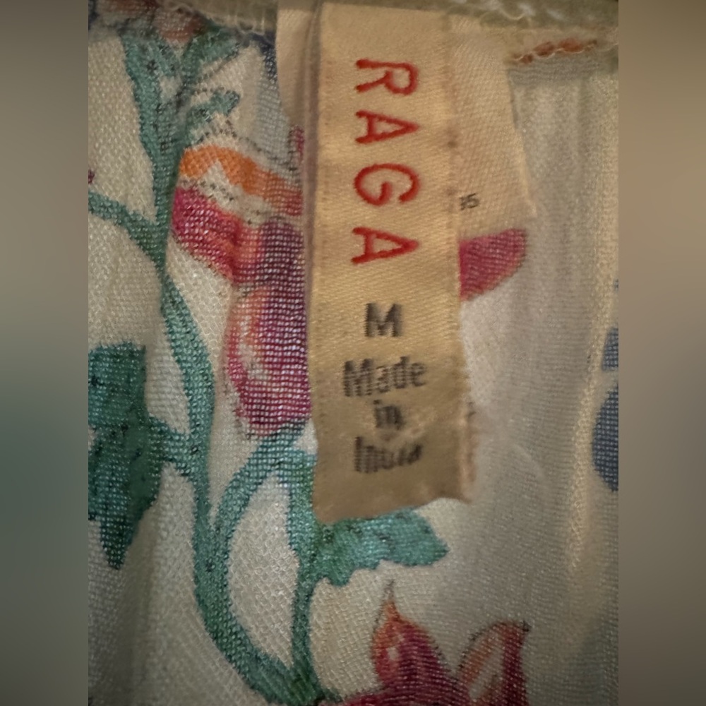 Bundle - Picture 2 of 4